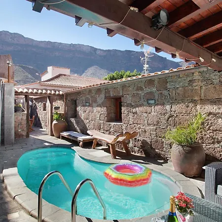 Bentayga Sensation With Pool